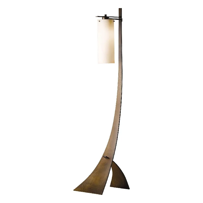 Wood Floor Lamp with Natural Grain for a Warm and Organic FeelStasis Floor-Lamp