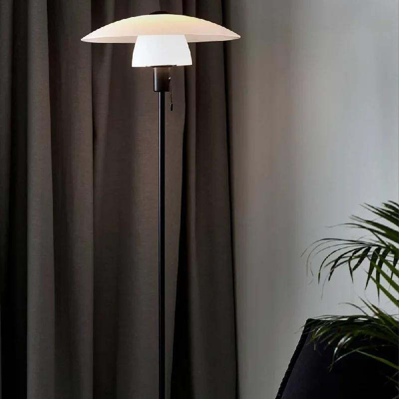 Industrial Style Floor Lamp with Exposed Bulbs for Loft ApartmentsVerona Floor Lamp